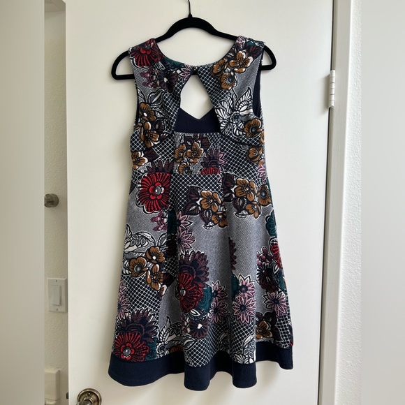 Maeve Anthropologie dress size medium - Picture 2 of 4